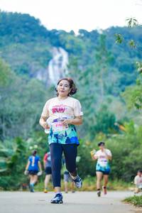 BIB: 8180
                            <button type="button" onclick="openModal(18880521)" class="btn btn-primary btn-sm float-right btn-popup" data-toggle="modal" data-target=".modal-high-quality">
                        <i class="fas fa-shopping-cart"></i> Add to Cart
                    </button>
                                            <button type="button" onclick="isThisMe(18880521, true)" class="btn btn-success btn-sm float-right btn-popup btn-isme hidden" data-toggle="tooltip" data-placement="bottom" title="นี่คือรูปของคุณใช่ไหม คลิกที่นี่เพื่อเอาเข้าอัลบั้ม">
                        <i class="fas fa-plus"></i> Add to album
                    </button>
                    <button type="button" onclick="isThisMe(18880521, false)" class="btn btn-warning btn-sm float-right btn-popup btn-isnotme hidden">
                        <i class="fas fa-ban"></i> Remove from album
                    </button>